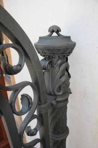 Brána na židovský hřbitov (Staré město)